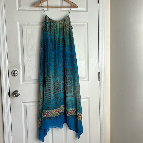 BOSTON PROPER spaghetti string handkerchief bottom dress size 6 blue Aztec print - Picture 2 of 13